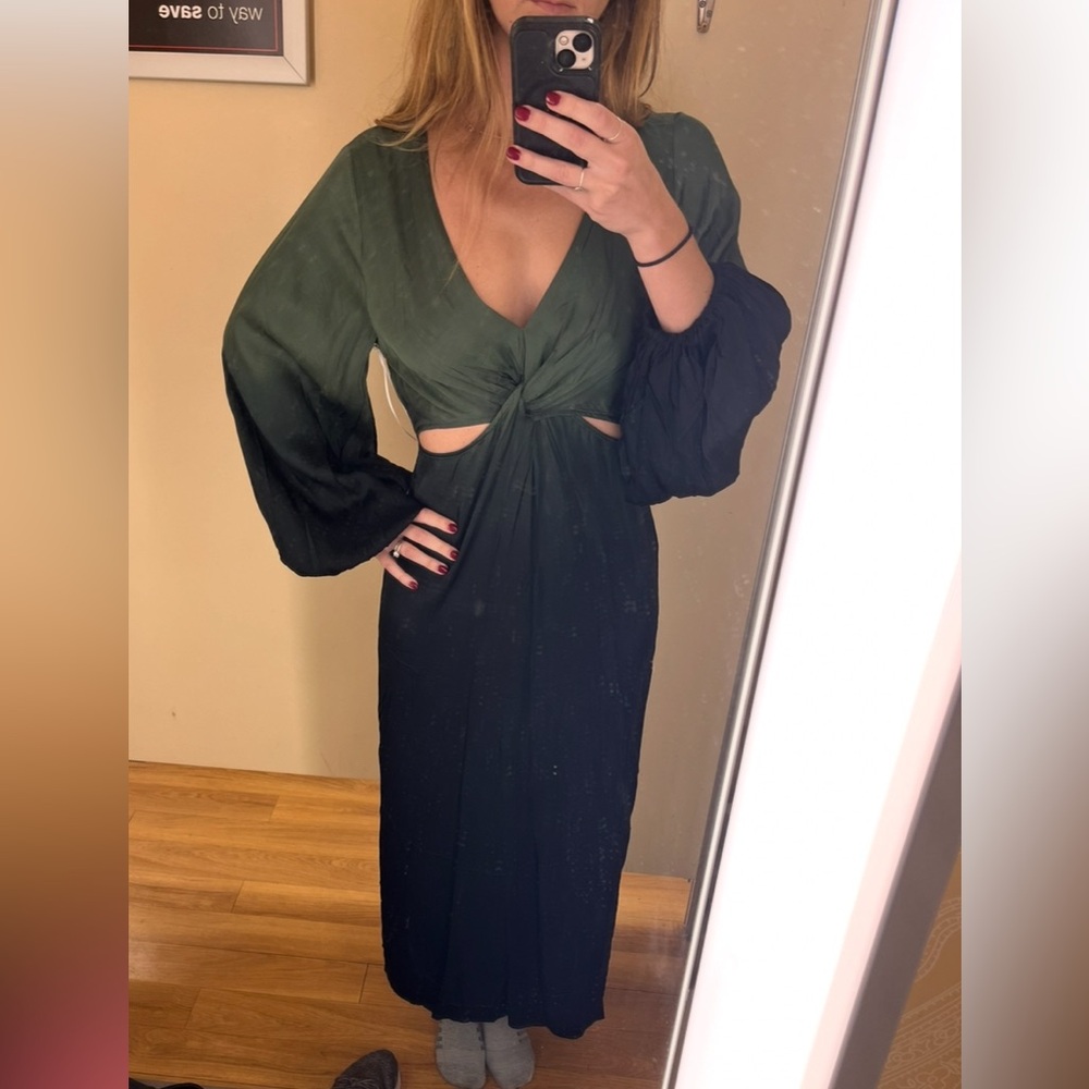 Elegant Green and Black Ombre Dress